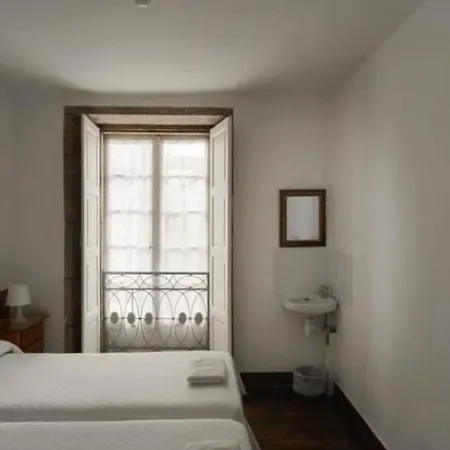 Casa Anglicana Del Peregrino/ Santa Cristina Santiago de Compostella